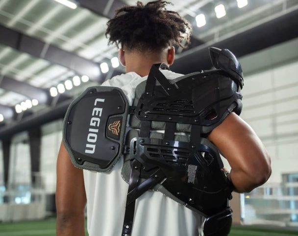 LEGION | M -250 Varsity Football Shoulder Pads