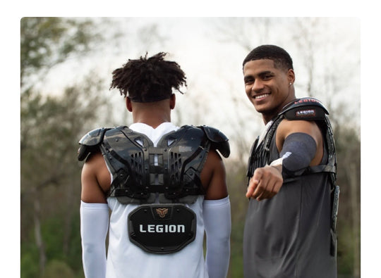 LEGION | M -250 Varsity Football Shoulder Pads
